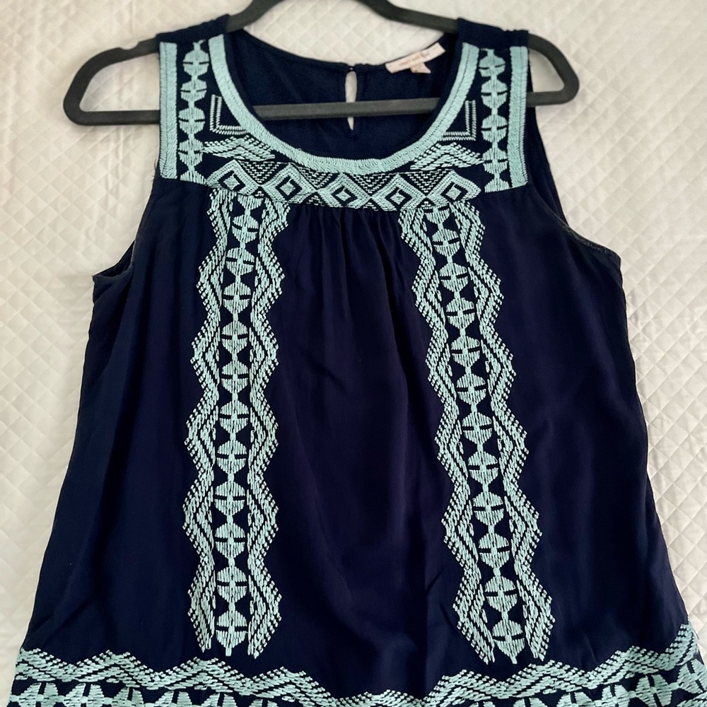 Cute embroidered Navy and Teal Top Stitchfix